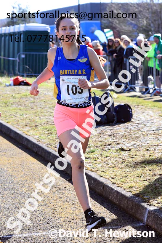 Boys and Girls Under-13s 2024 Elswick Harriers Good Friday Relays, Newburn, Newcastle Upon Tyne  Photo: David T. Hewitson/Sports for All Pics
